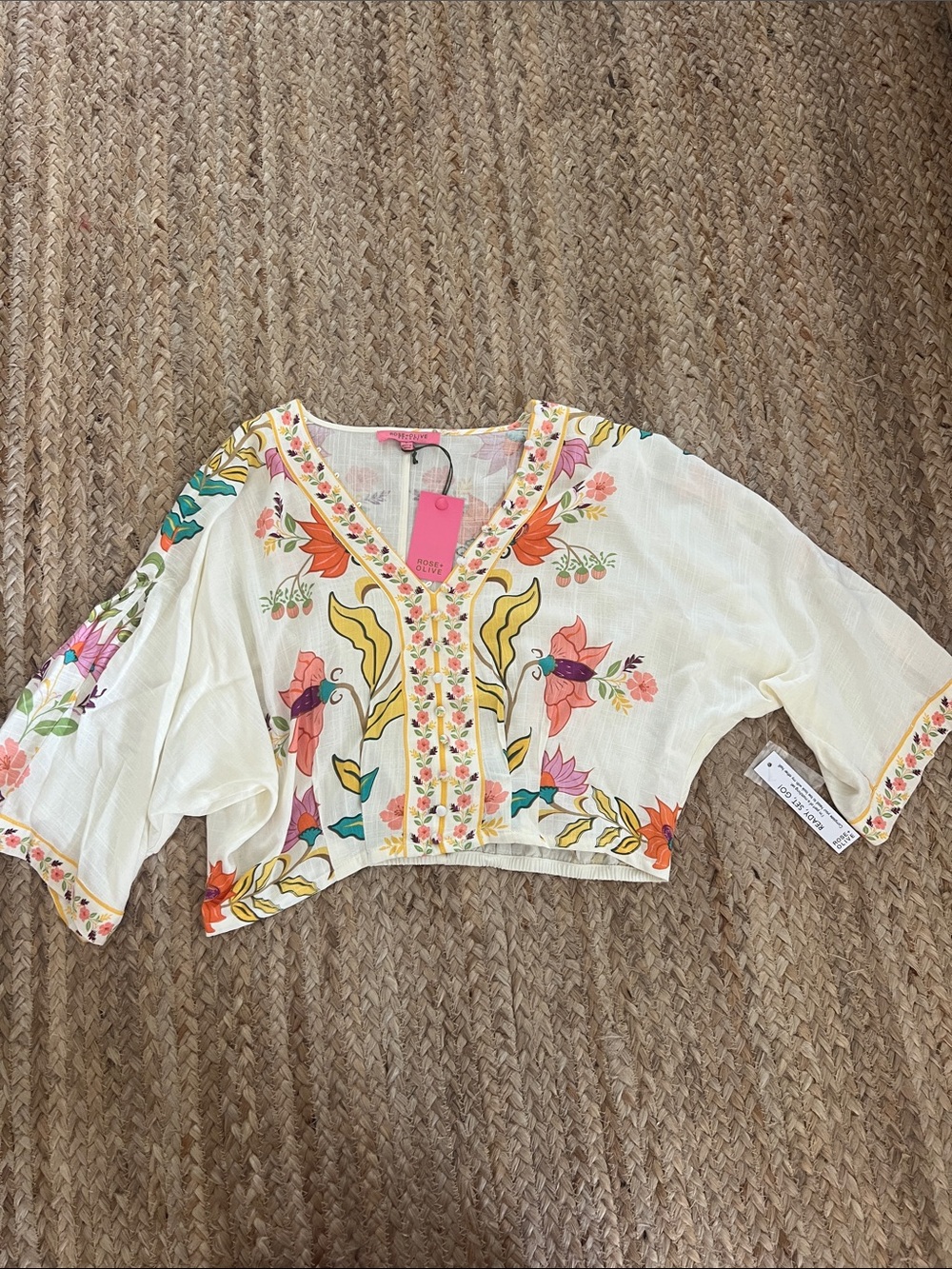Rose & Olive Boho Floral Print V-Neck Crop Top - Cream size S NWT